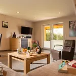 펜션 Kari 하셀펠데