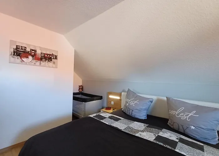 Kari * 哈瑟尔费尔德